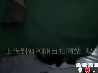 操大屁股少妇